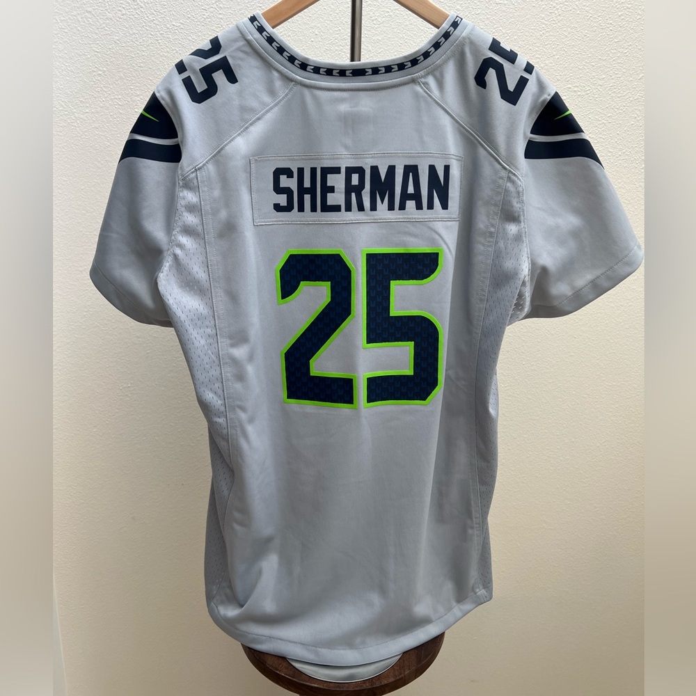 NFL Men's Gray and Blue Seahawks Jersey - Picture 3 of 3